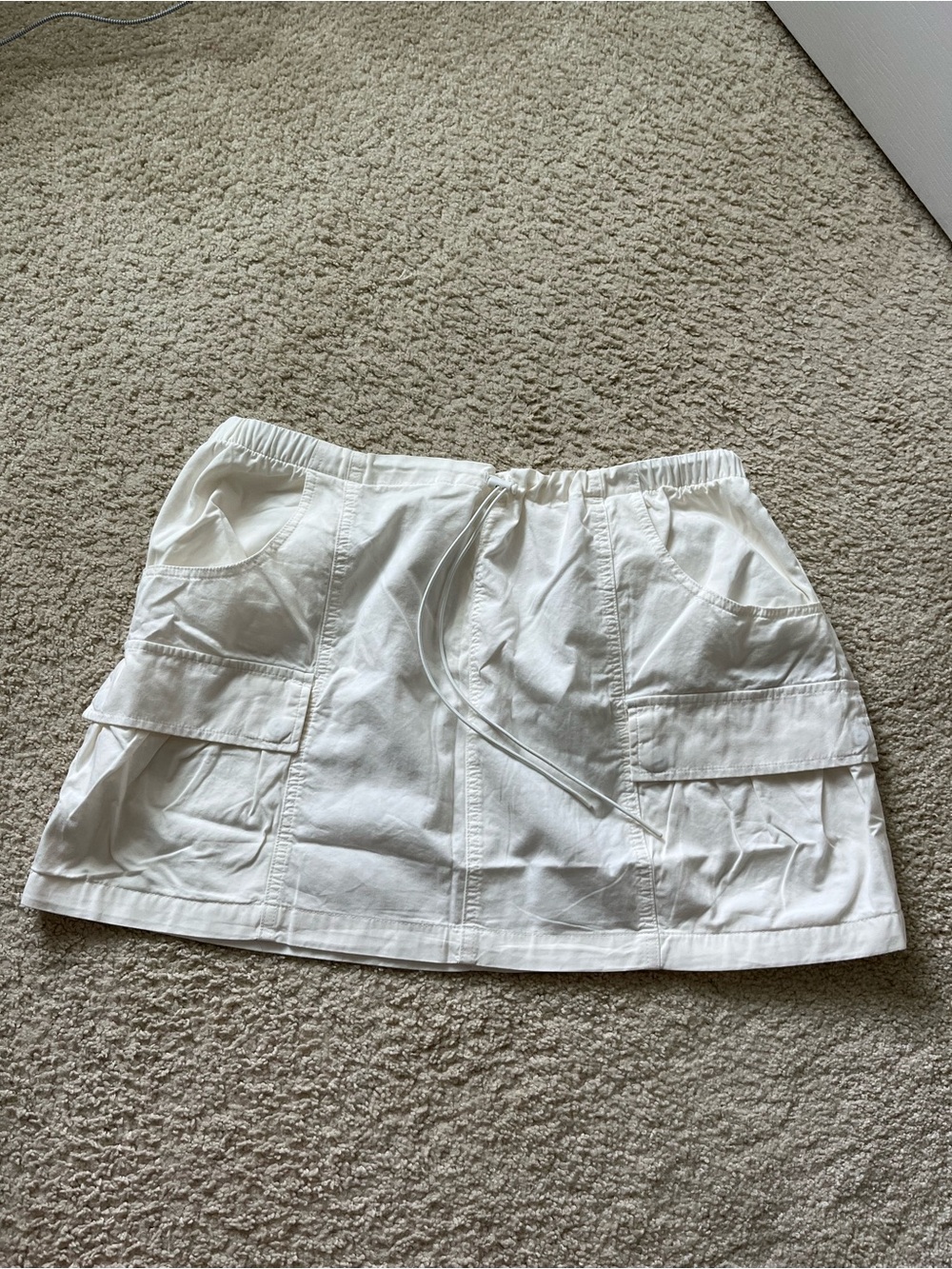 Good American White Cargo Pocket Mini Skirt